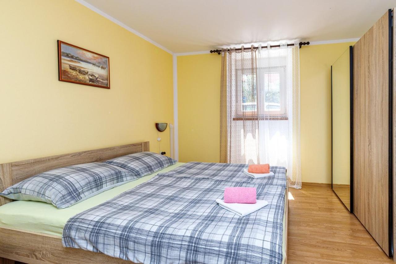 Apartments Mirjana Medulin Zewnętrze zdjęcie